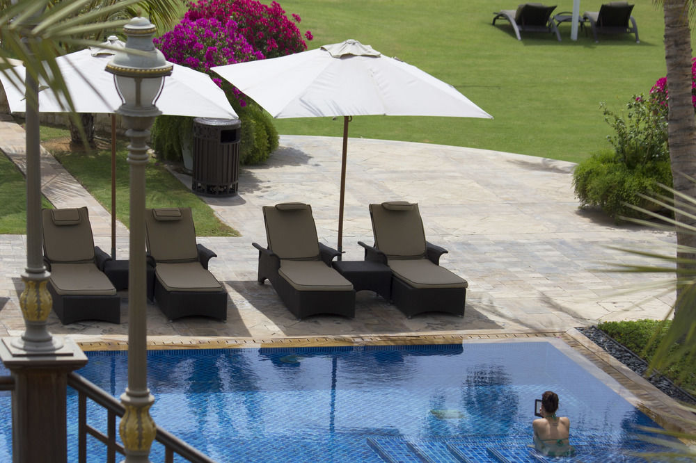 Fotos del hotel - Shangri-La Hotel Apartments Qaryat Al Beri