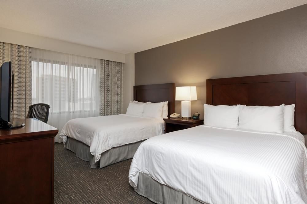 WYNDHAM HOUSTON MEDICAL CENTER