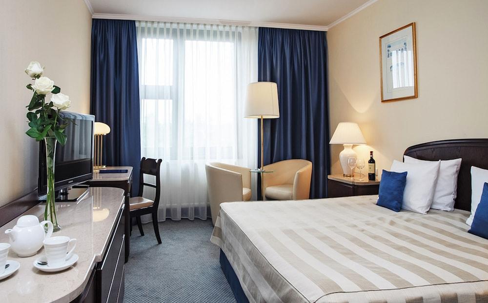 Fotos del hotel - Booking Hotel Crown Piast & Spa