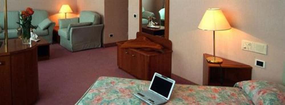 Fotos del hotel - HOSTELLERIE DU CHEVAL BLANC