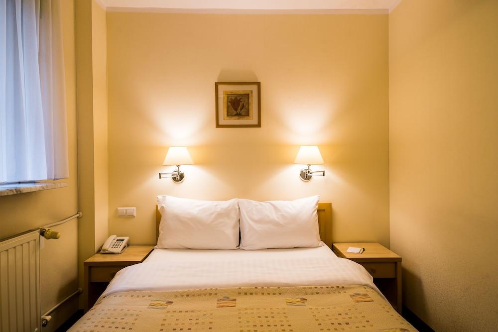 Fotos del hotel - HOTEL APARTMENTS ZGODA WARSZAWA BY DESILVA