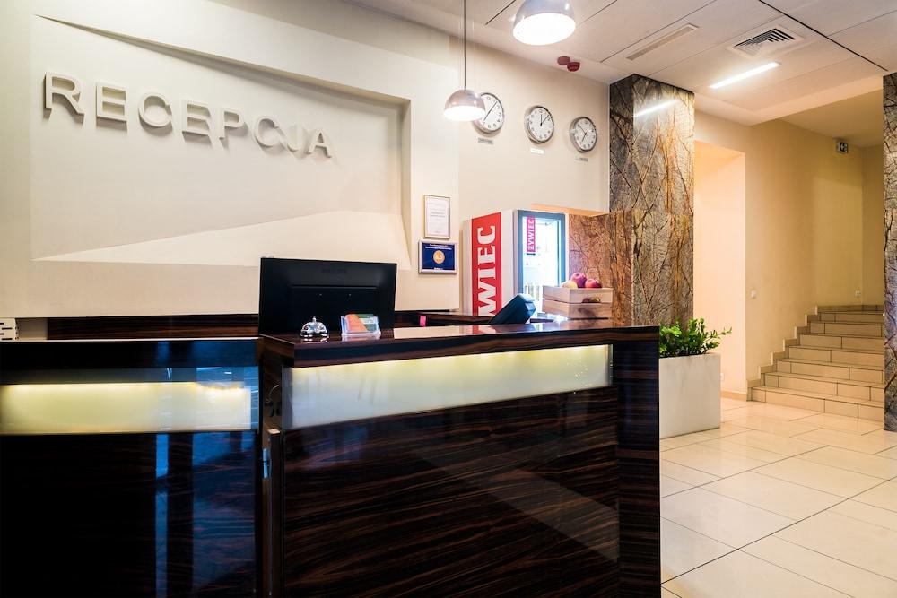 Fotos del hotel - HOTEL APARTMENTS ZGODA WARSZAWA BY DESILVA