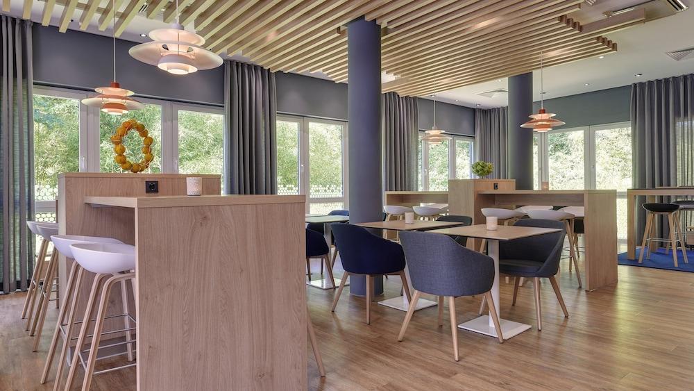 Fotos del hotel - HOLIDAY INN EXPRESS COLOGNE TROISDORF