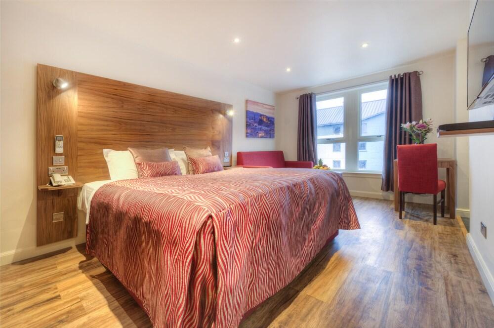Fotos del hotel - HOLYROOD APARTHOTEL