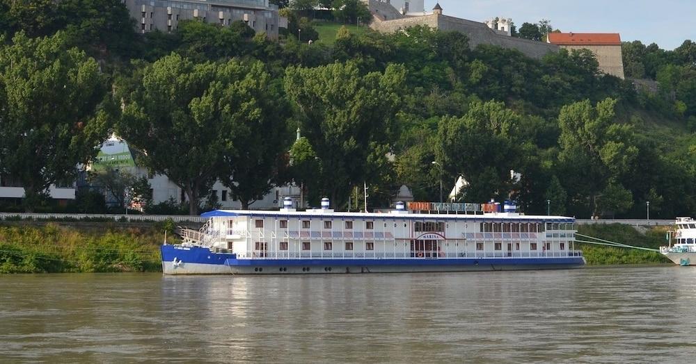 Fotos del hotel - BOTEL MARINA