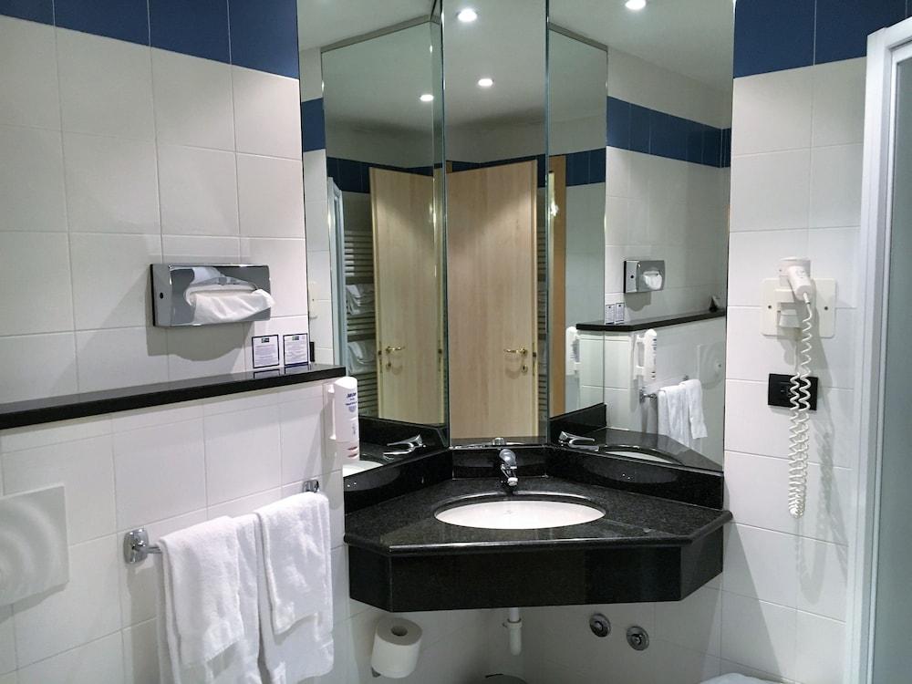 Fotos del hotel - EXPRESS BY HOLIDAY INN PARMA