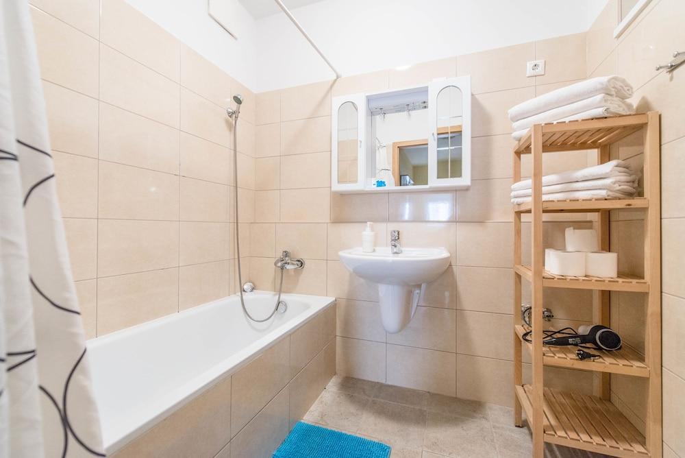 Fotos del hotel - Nova Apartments - Free Parking