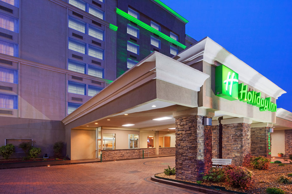 HOLIDAY INN I-64 WESTEND CROS