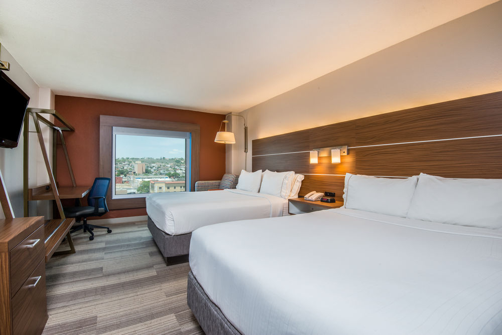 HI Express El Paso Downtown, an IHG Hotel