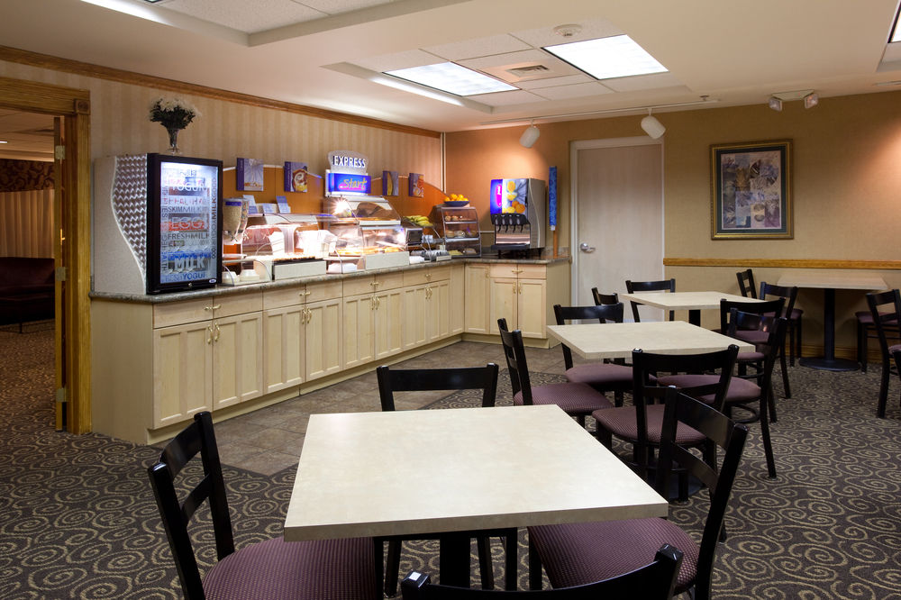 Comfort Inn & Suites Boulder