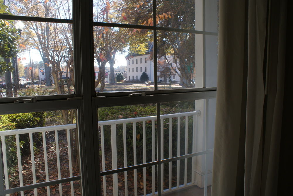 Quality Inn Fayetteville near Historic Downtown Square