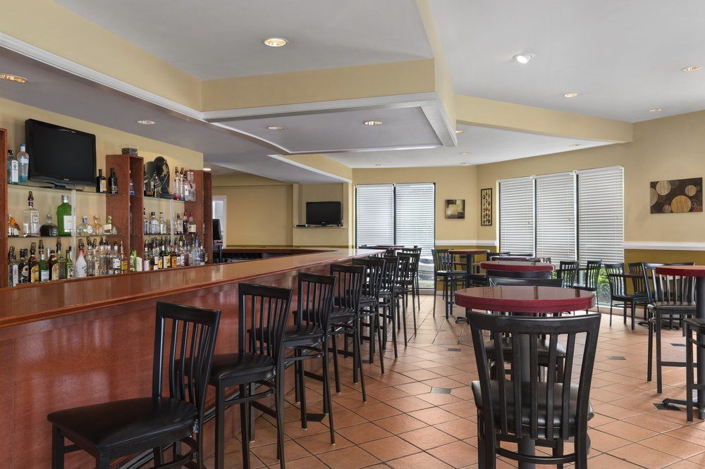 COUNTRY INN & SUITES ATLANTA AIRPORT SOUTH