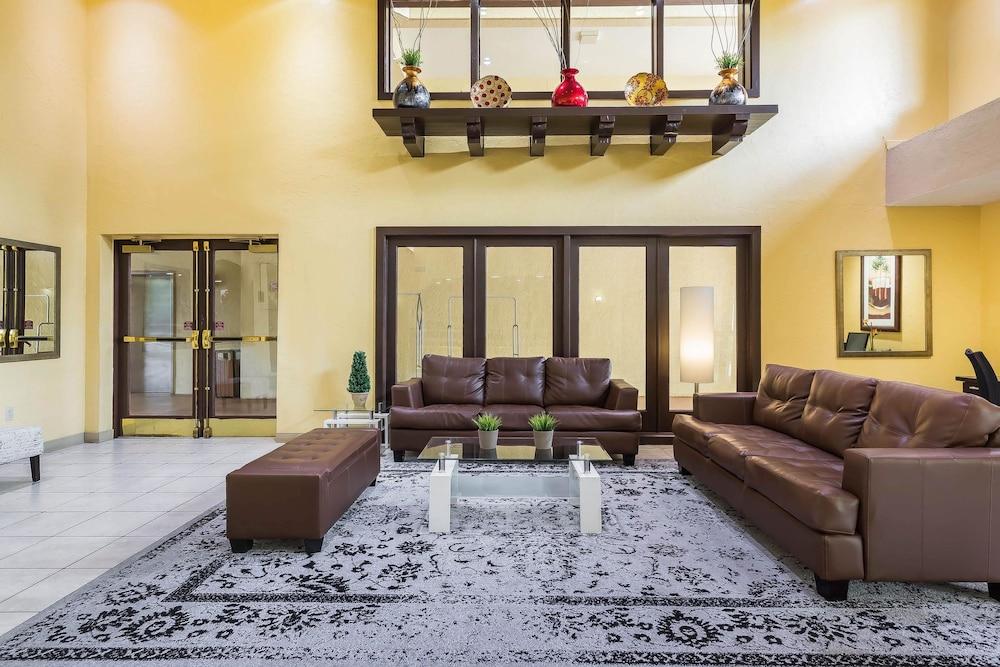 Fotos del hotel - Boca Suites Deerfield Beach SureStay Collection BW