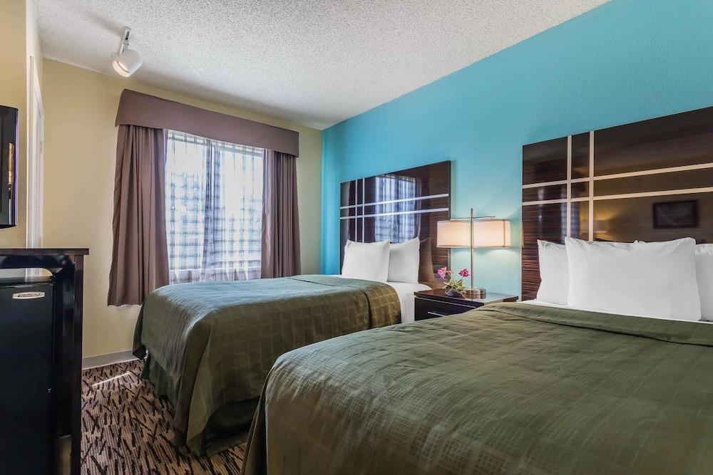 Fotos del hotel - Boca Suites Deerfield Beach SureStay Collection BW