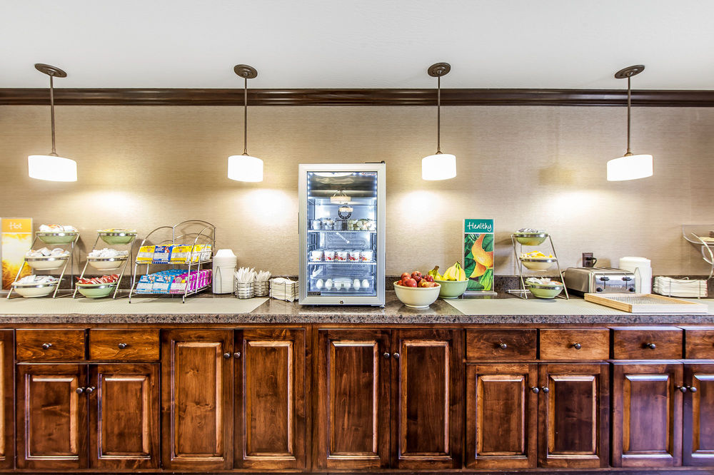 COMFORT INN