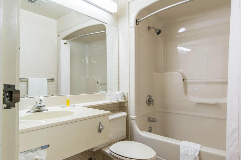 Fotos del hotel - ECONO LODGE AIRPORT QUEBEC