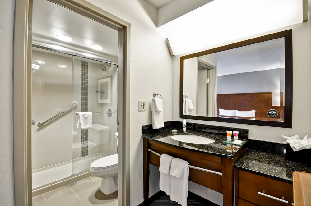 Home2 Suites by Hilton Indianapolis Keystone Crossing