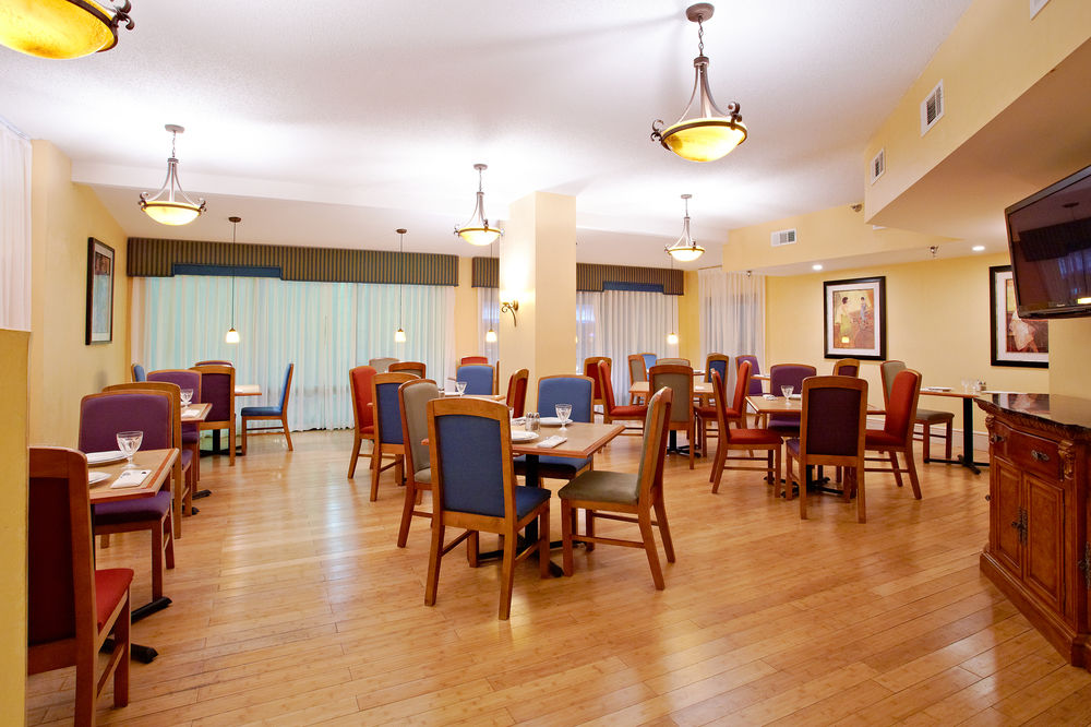 Holiday Inn Express Biloxi - Beach Blvd, an IHG Hotel