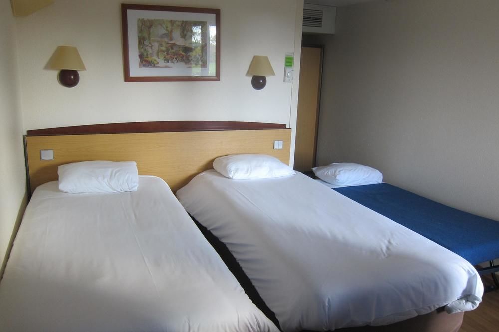 Fotos del hotel - CAMPANILE - CLERMONT-FERRAND - THIERS