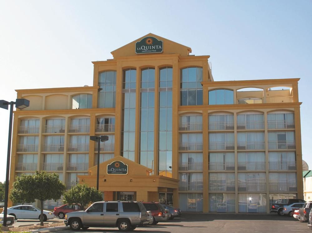 Red Roof Inn PLUS+ Wichita East