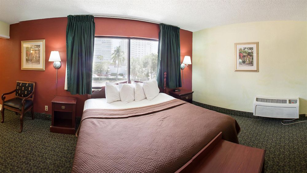 Fotos del hotel - TRAVELODGE FORT LAUDERDALE BEACH