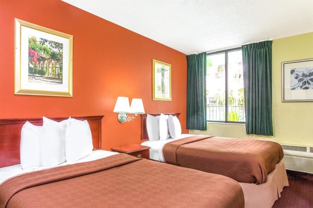 Fotos del hotel - TRAVELODGE FORT LAUDERDALE BEACH