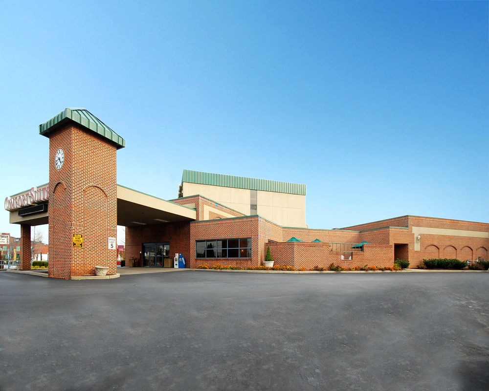 Comfort Suites Bethlehem Near Lehigh University and LVI Airport