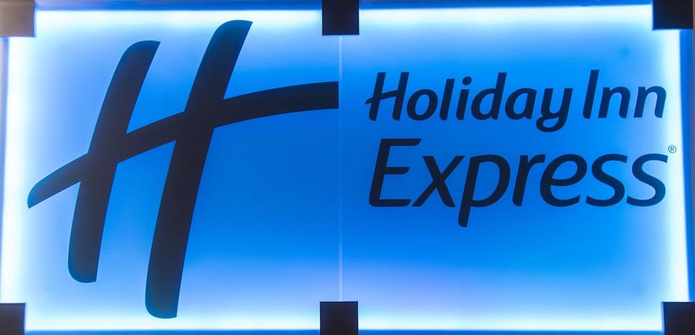 Fotos del hotel - Holiday Inn Express Dunfermline