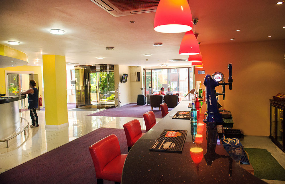 Fotos del hotel - Luton Hotel