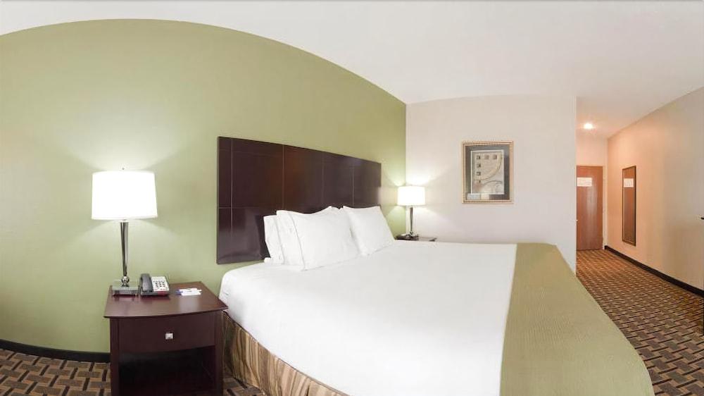 HOLIDAY INN EXPRESS HOTEL AND SUITES JACKSONVILLE
