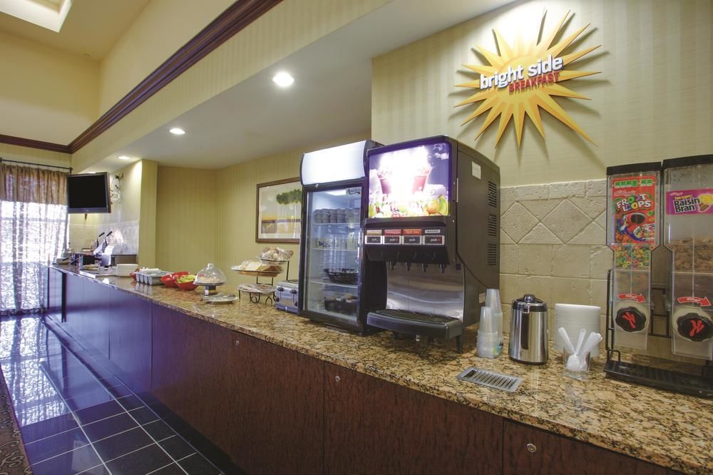 La Quinta Inn & Suites by Wyndham Newark - Elkton