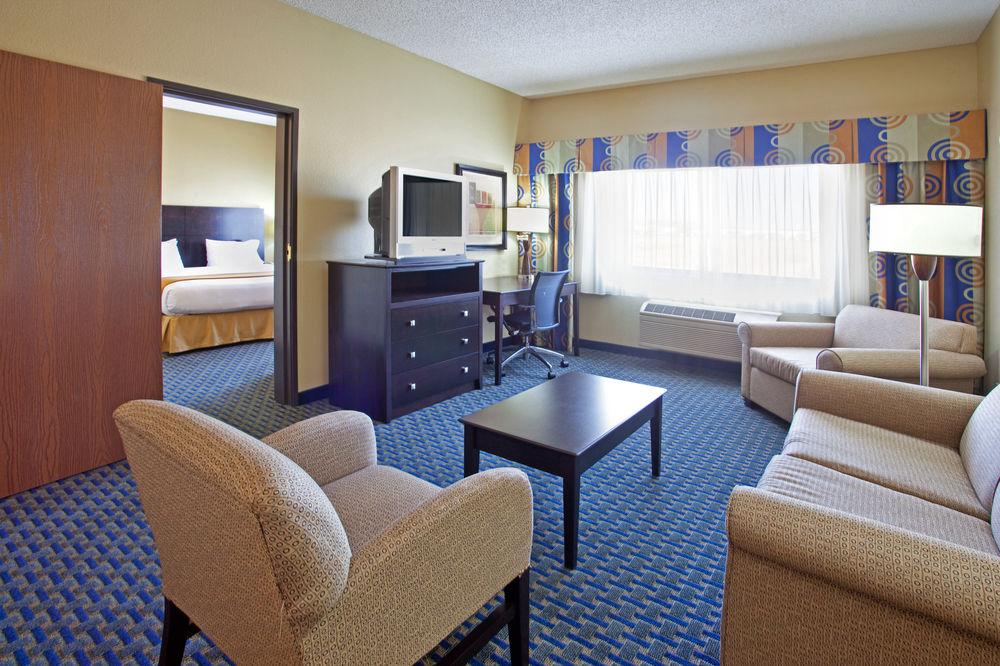 Fairfield Inn & Suites Phoenix South Mountain Area