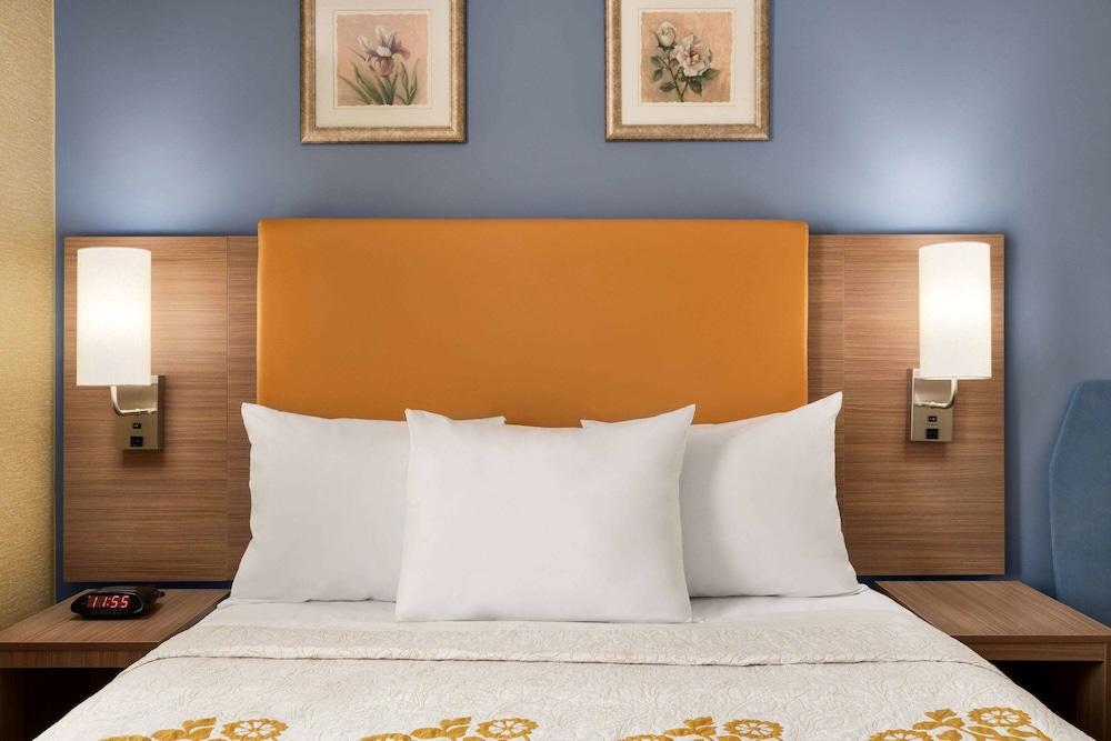 Fotos del hotel - DAYS INN LONG ISLAND CITY