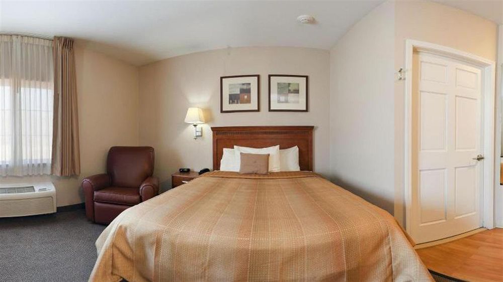 CANDLEWOOD SUITES ELKHART