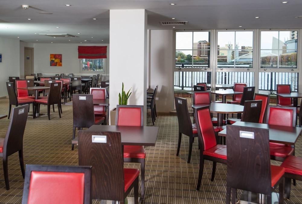 Fotos del hotel - Holiday Inn Express Manchester Salford Quay