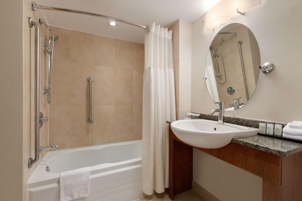 Fotos del hotel - Embassy Suites by Hilton Montreal