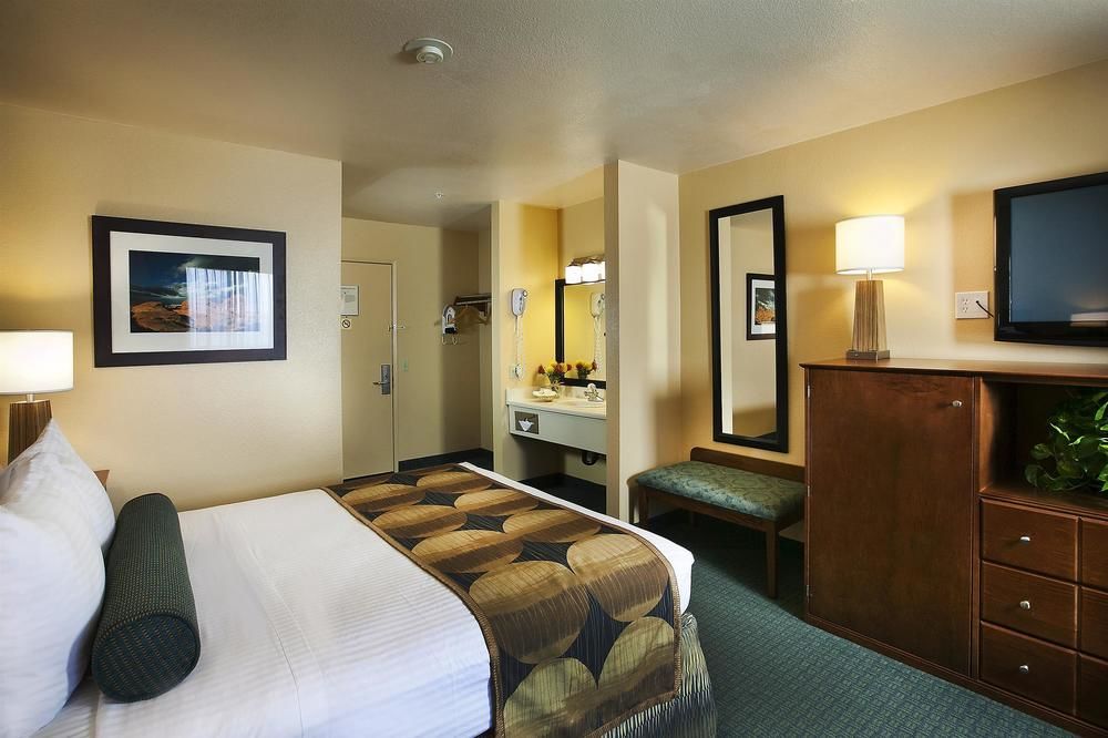 SureStay Plus by Best Western Twentynine Palms Joshua Tree