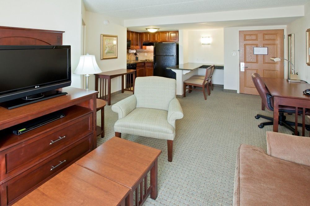 Staybridge Suites Indianapolis Downtown - Convention Center, an IHG Hotel