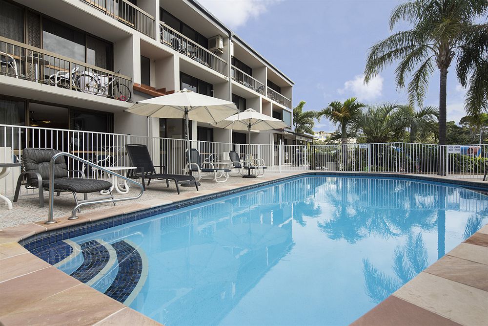 Burleigh Palms Apartments