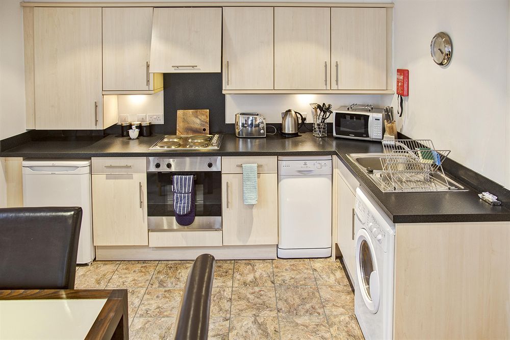 Fotos del hotel - FOUNTAIN COURT APARTMENTS - GROVE EXECUTIVE