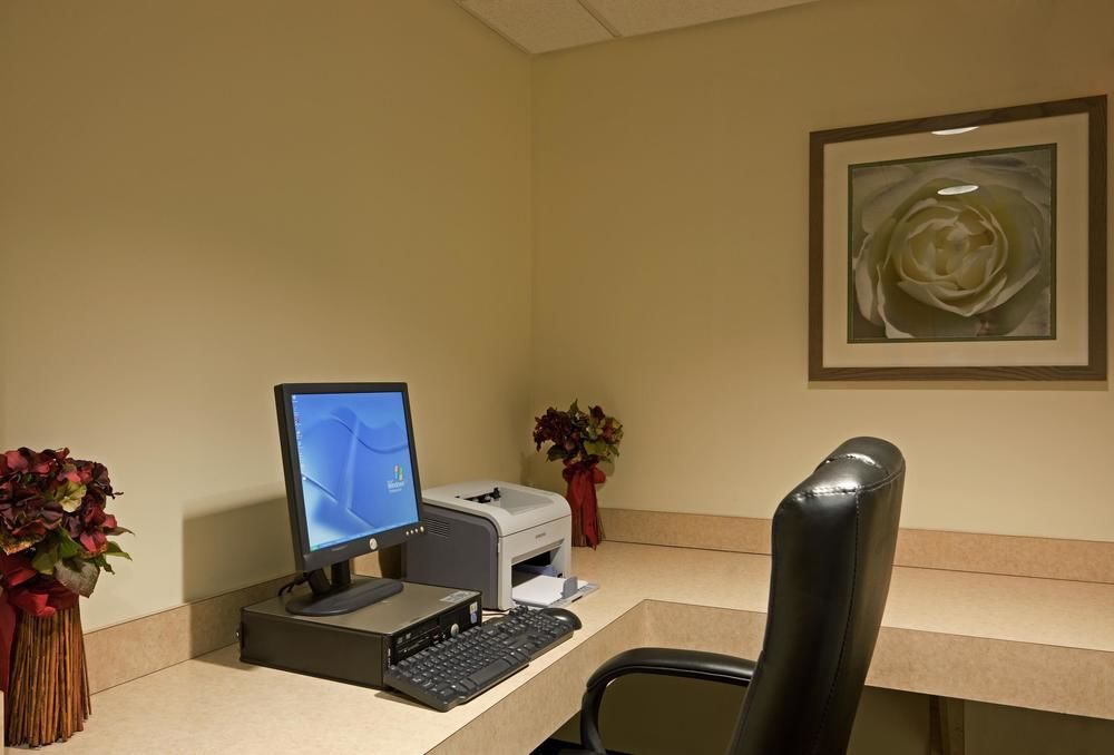 LA QUINTA INN & SUITES SOMERVILLE