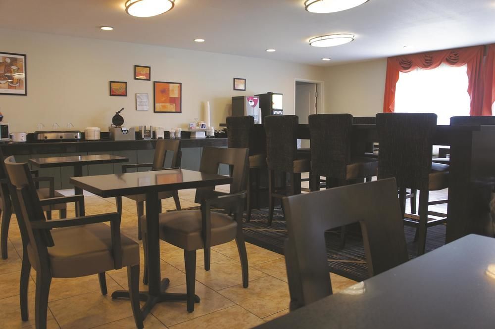 La Quinta Inn & Suites by Wyndham Walker - Denham Springs