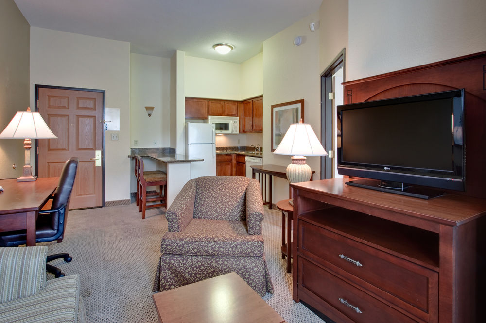 Staybridge Suites Phoenix - Glendale Sports Dist, an IHG Hotel