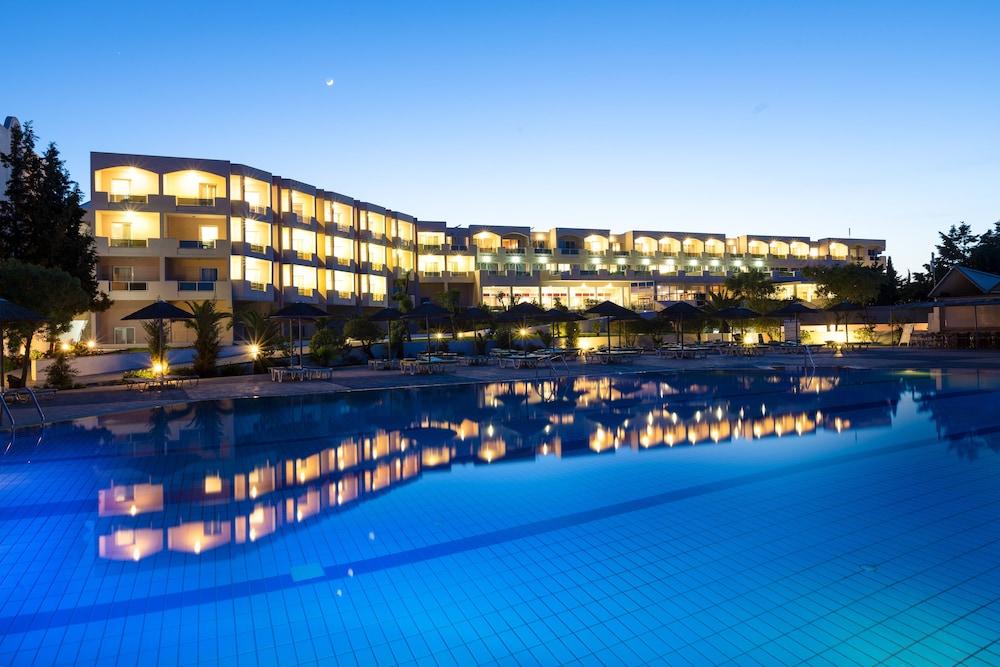 Fotos del hotel - SOVEREIGN BEACH HOTEL
