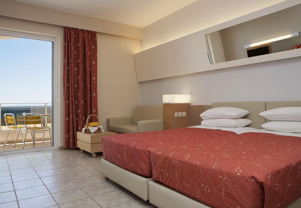 Fotos del hotel - SOVEREIGN BEACH HOTEL