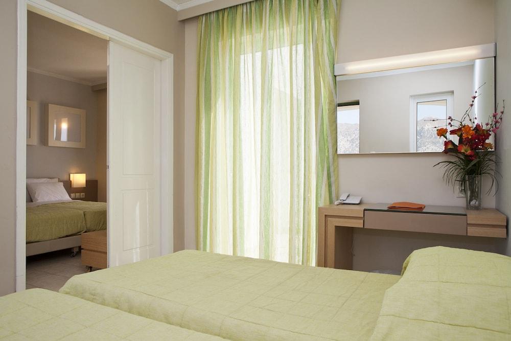 Fotos del hotel - SOVEREIGN BEACH HOTEL