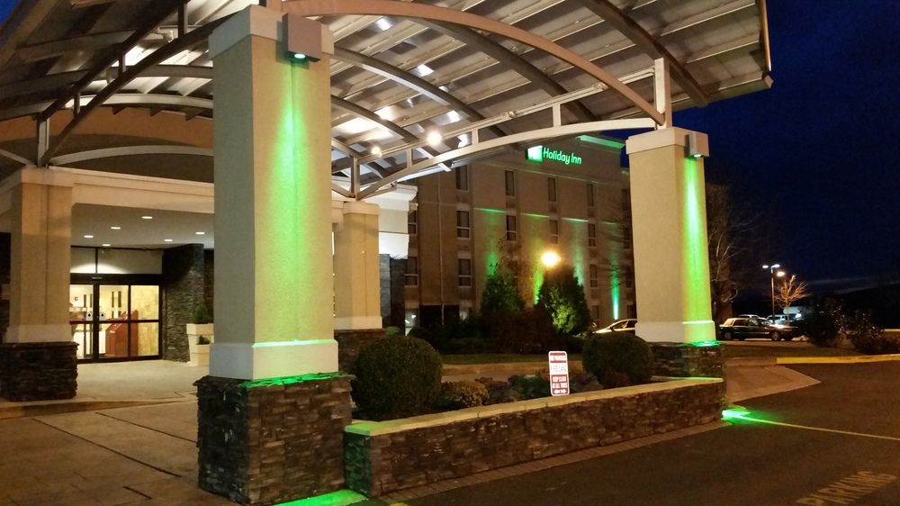 HOLIDAY INN LANSDALE