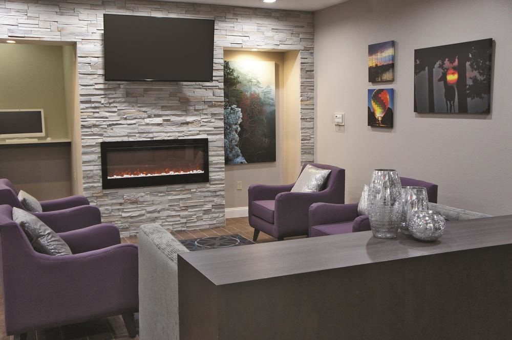La Quinta Inn & Suites by Wyndham Russellville