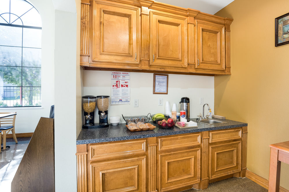 Rodeway Inn & Suites Humble, TX