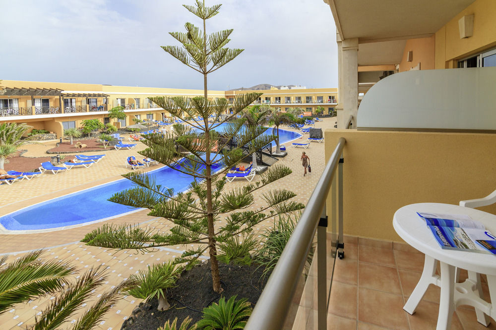 Coral Cotillo Beach